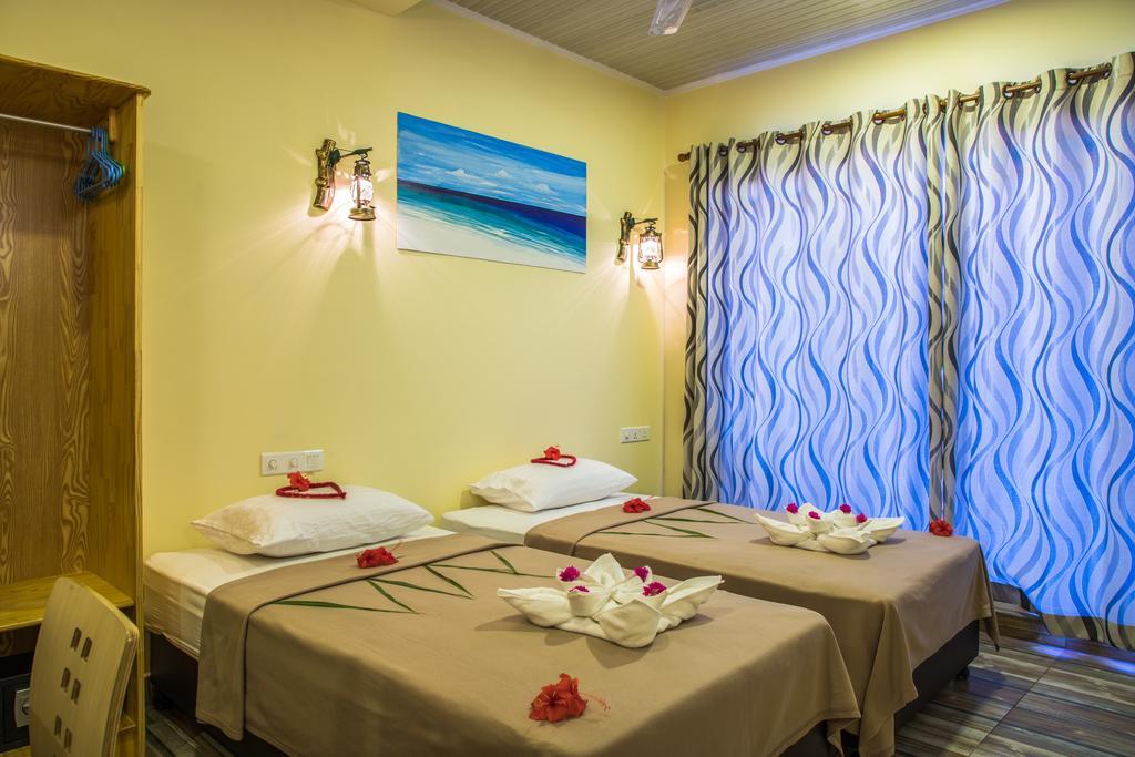 Relax Residence Thoddoo Maldives Экстерьер фото