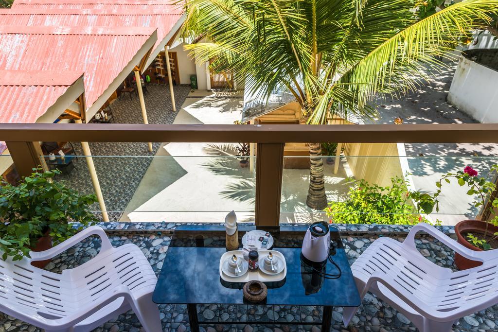 Relax Residence Thoddoo Maldives Экстерьер фото